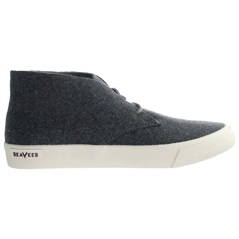 Men's Maslon Desert Boot In Dark Grey