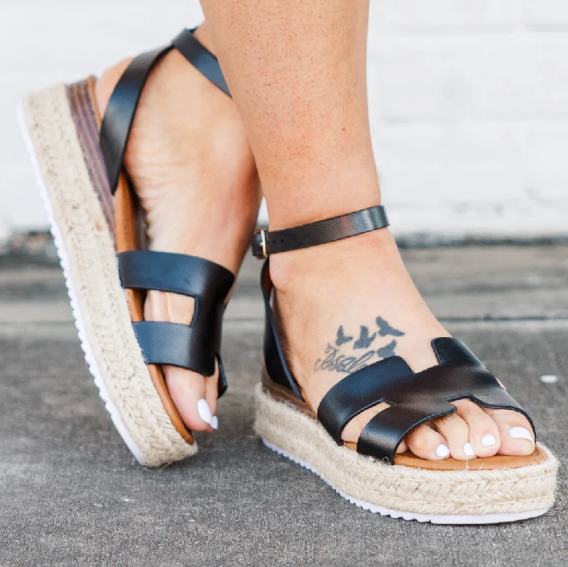 Sandals for tropical vibes-She's Ready Sandals, Black