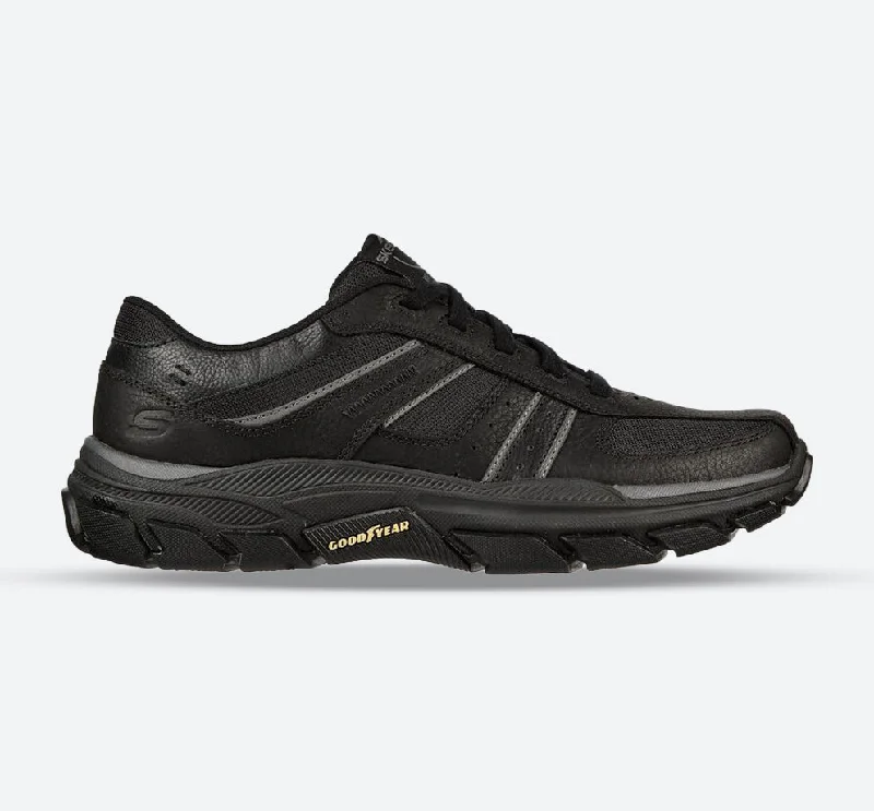 Athletic shoes with muscle toneMen's Wide Fit Skechers 204330 Respected Edgemere Walking Sneakers