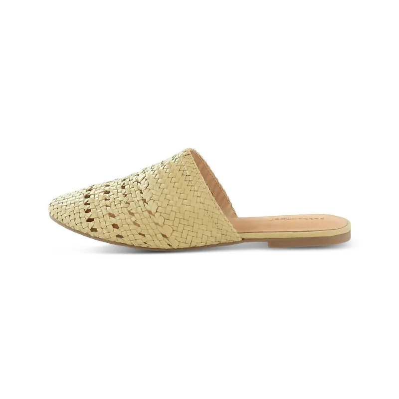 slippers with supreme softnessLily Mules In Beige