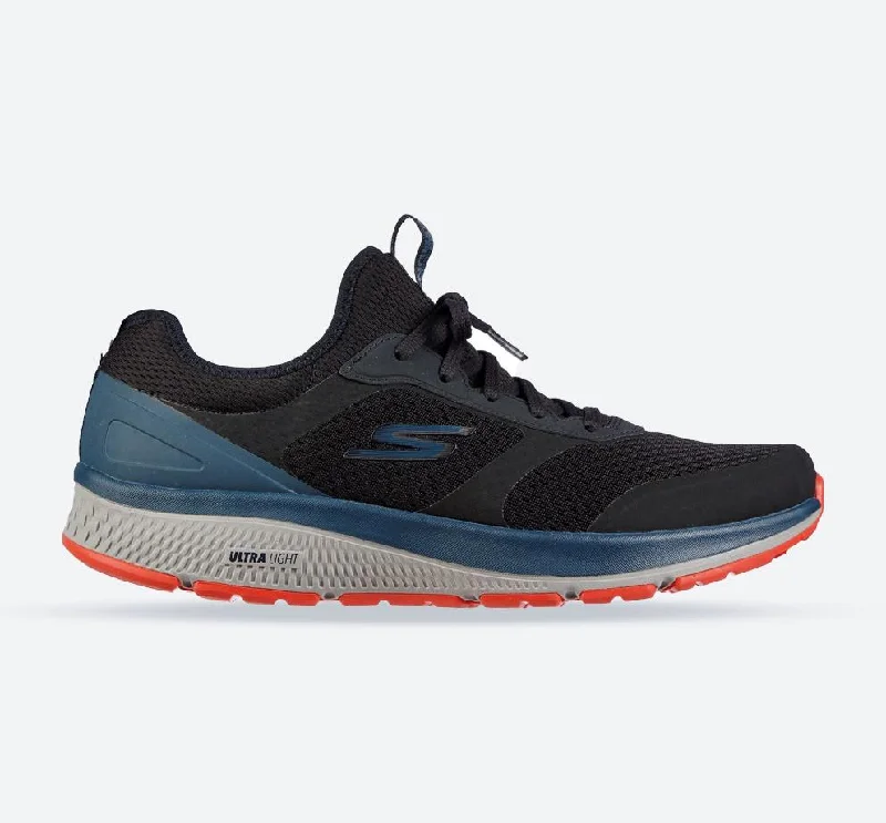 Athletic shoes with rugged terrainMen's Wide Fit Skechers 220102 GOrun Consistent Sneakers - Black/Blue