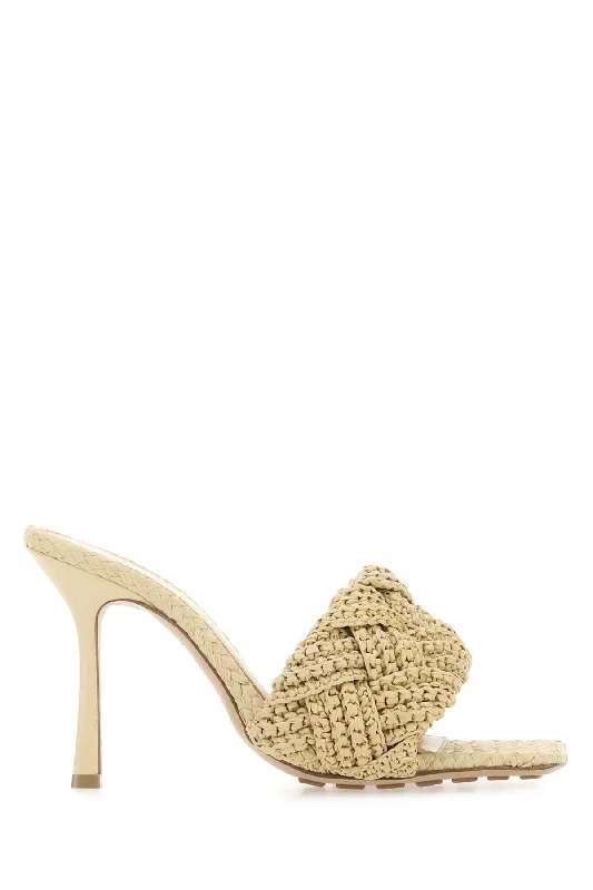 Sandals for tropical style-BOTTEGA VENETA Raffia Lido Flat Sandals with 9 cm Heel