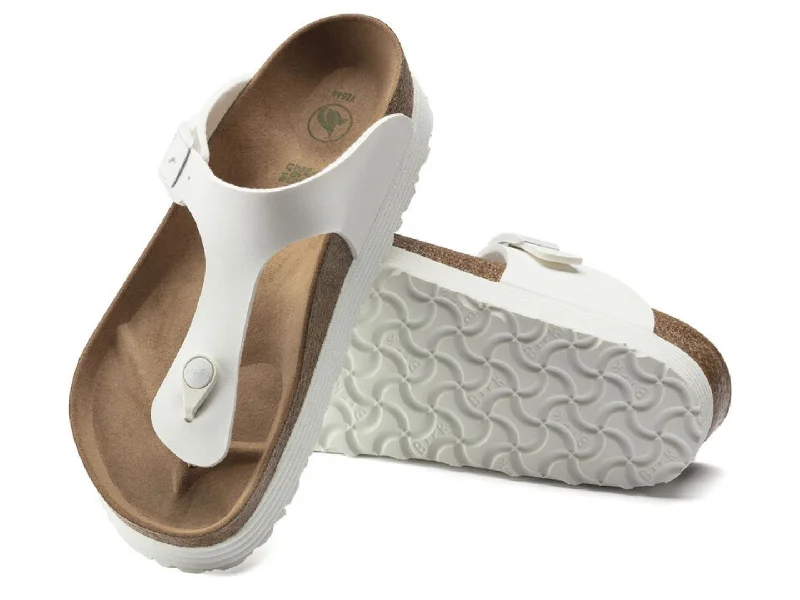 Sandals with adjustable soles-Birkenstock: Gizeh Grooved White