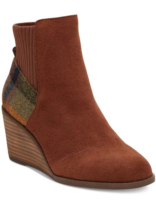 Can ankle boots be worn with turtlenecks-boots for slow treks-Sadie Womens Suede Round Toe Ankle Boots